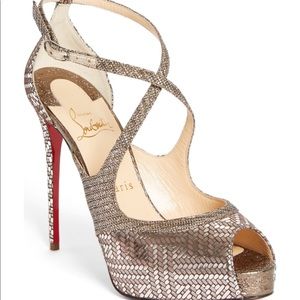 FLASH SALE ❤️Christian Louboutin Mirabella